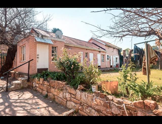 21 BEDROOM HOUSE FOR SALE IN JEPPESTOWN